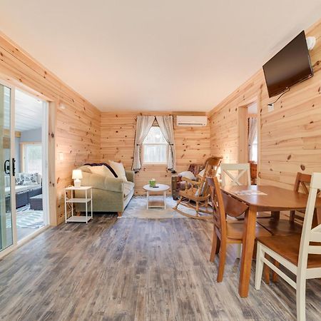 Scenic Evans Hideaway Steps To Lake Huron! Oscoda Extérieur photo