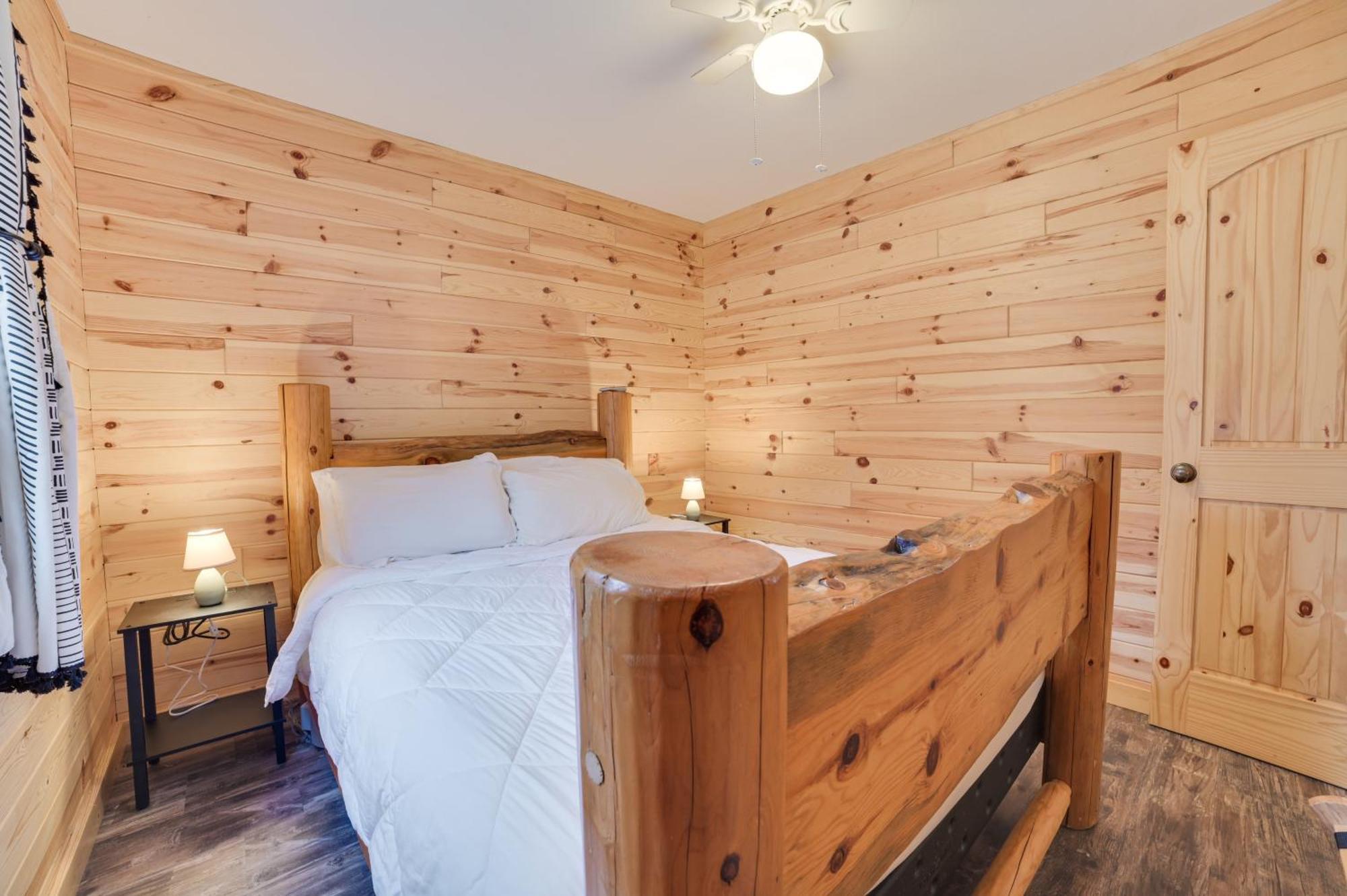 Scenic Evans Hideaway Steps To Lake Huron! Oscoda Extérieur photo