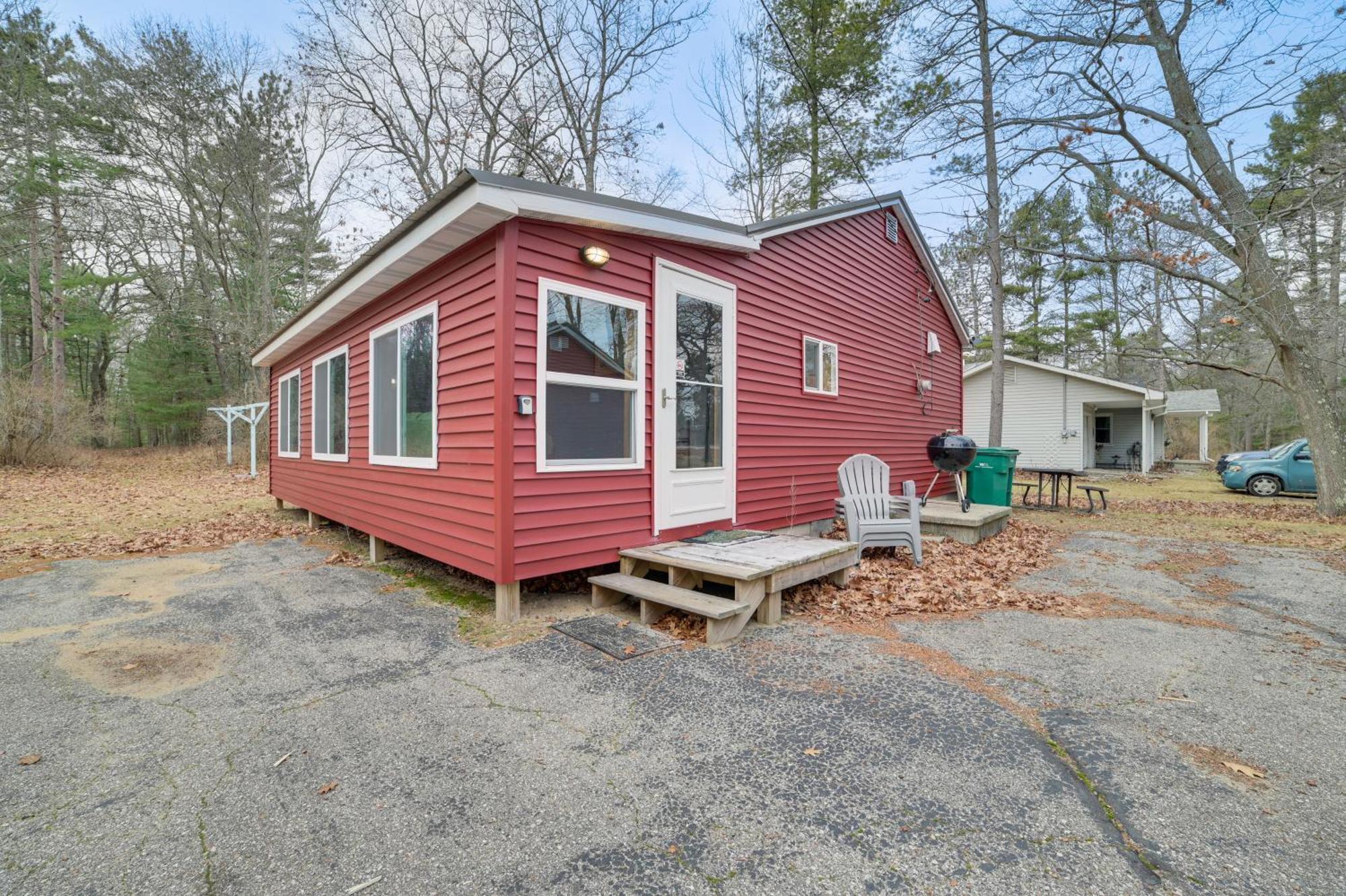 Scenic Evans Hideaway Steps To Lake Huron! Oscoda Extérieur photo